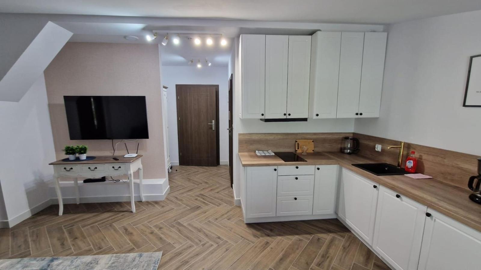 Apartament Jaracza 28 Nr 18 สวูพสค์ ภายนอก รูปภาพ